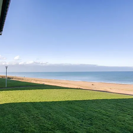 Apartment Les Pieds Dans L'eau - 4 Pers. - Fr-1-788-53 *