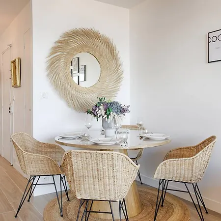 Apartment Les Pieds Dans L'eau - 4 Pers. - Fr-1-788-53